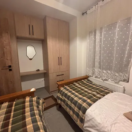 Mountain Nest B * Eláti